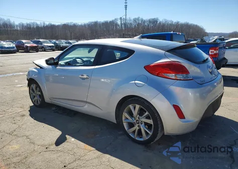 2016 Hyundai Veloster Base from USA, damaged, VIN KMHTC6AD8GU277969